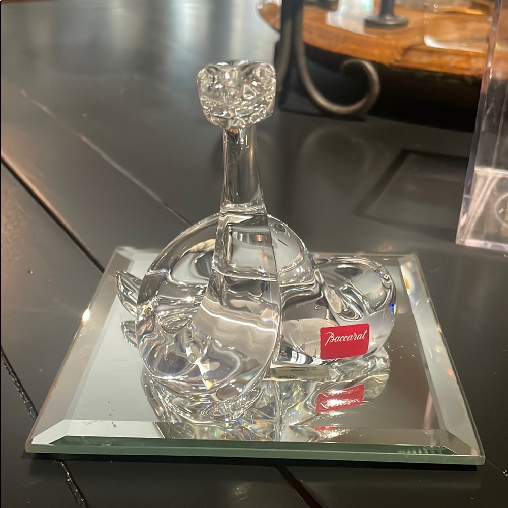Baccarat Crystal Swan Figurine NWT